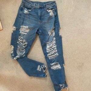 American Eagle Distressed Jeans
